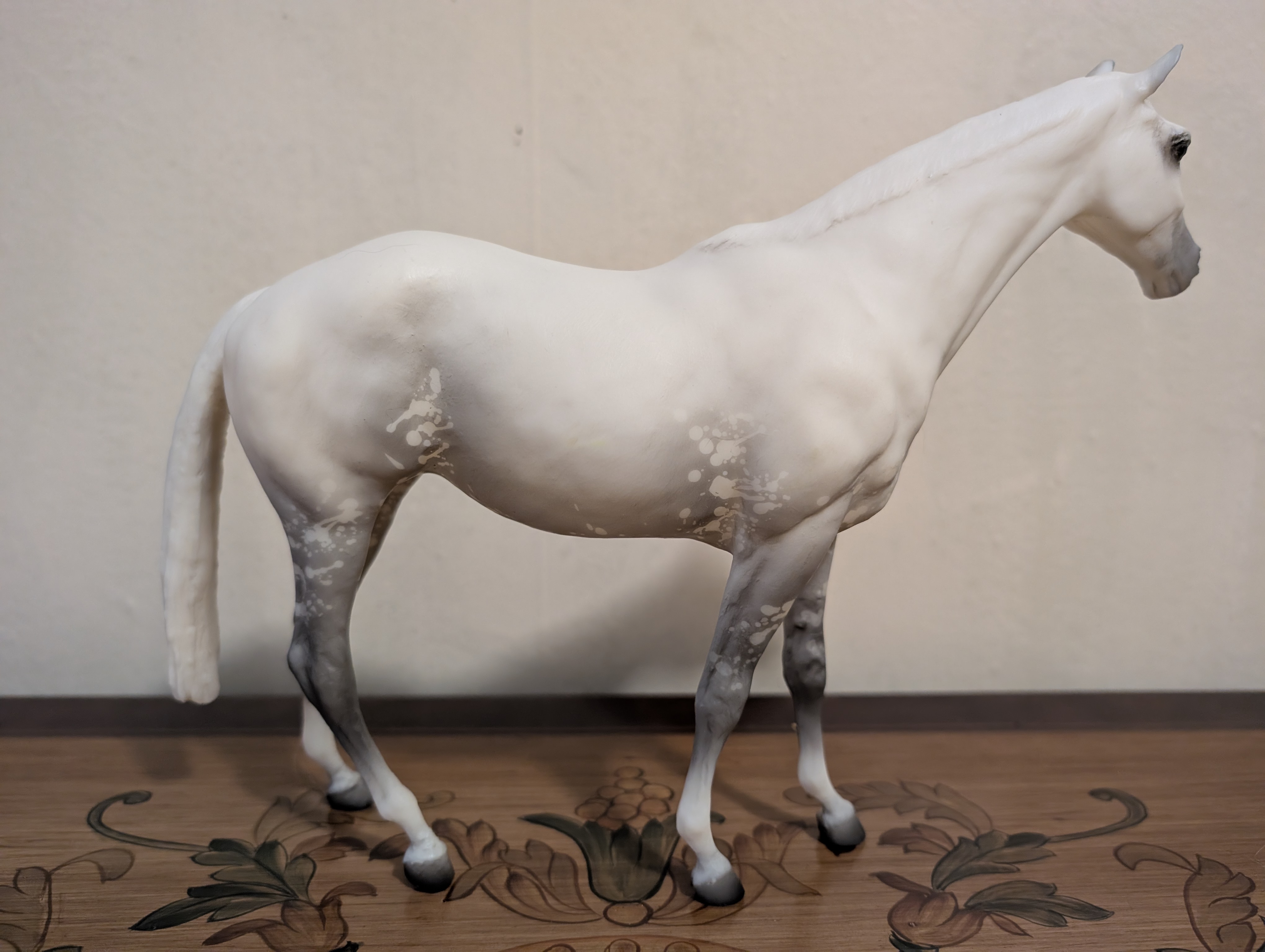 Rox Dene, Show Hunter